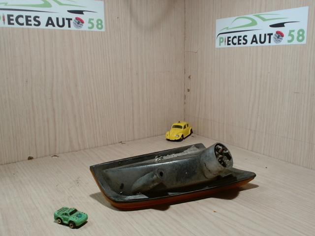 Optique avant secondaire gauche (feux)(clignotant) BMW SERIE 3 E21  - 1