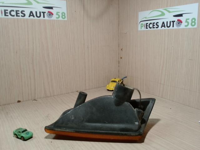 Optique avant secondaire gauche (feux)(clignotant) BMW SERIE 3 E21  - 1