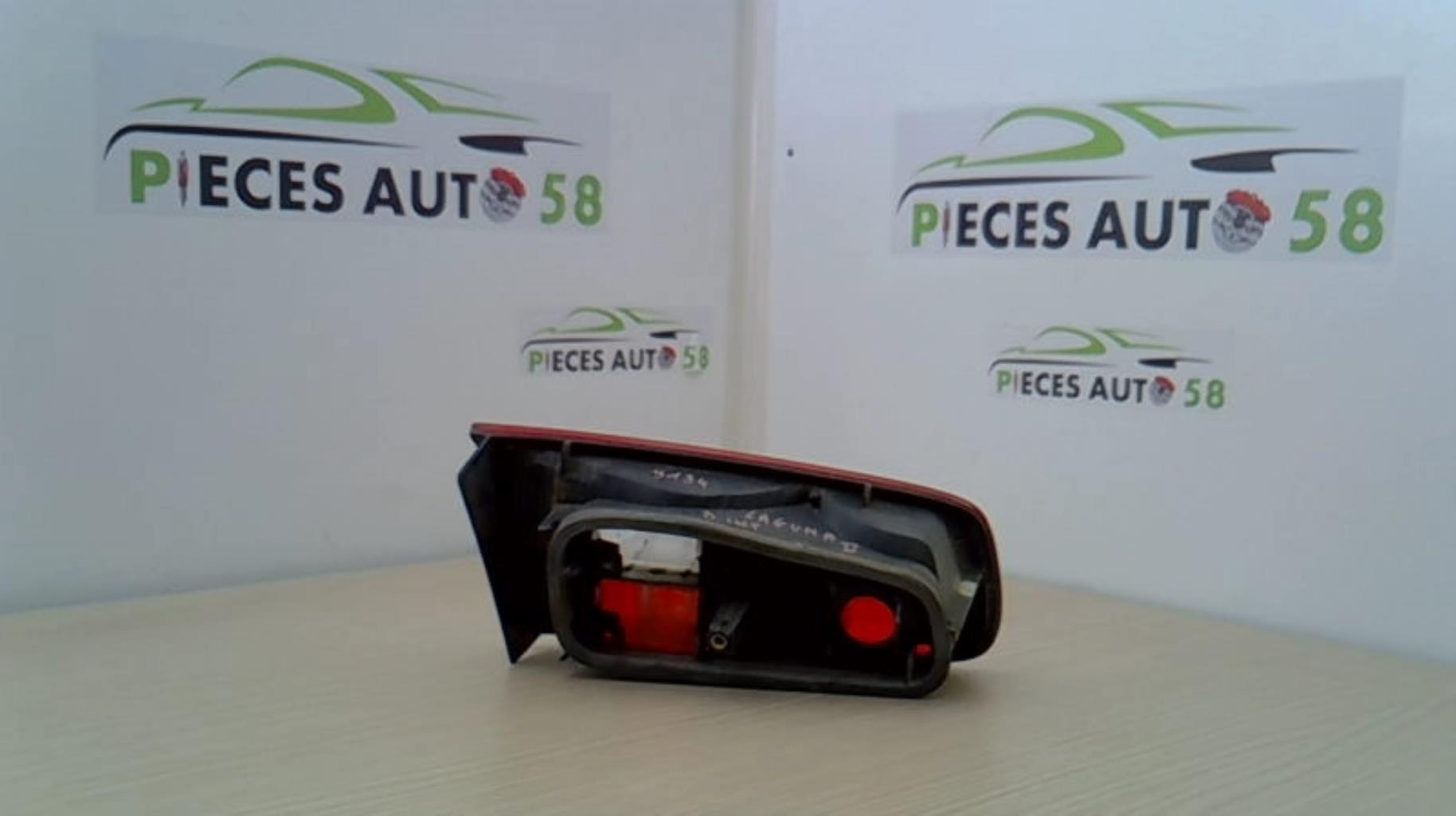 Feu arriere secondaire droit (feux) RENAULT LAGUNA 2 PHASE 1 Diesel - 1