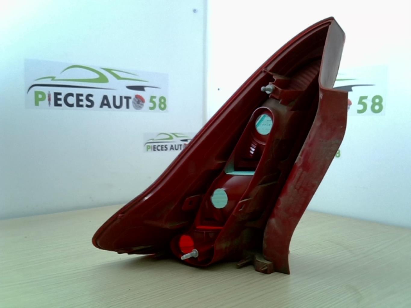 Feu arriere principal droit (feux) CITROEN C4 1 PHASE 1 COUPE Diesel - 1