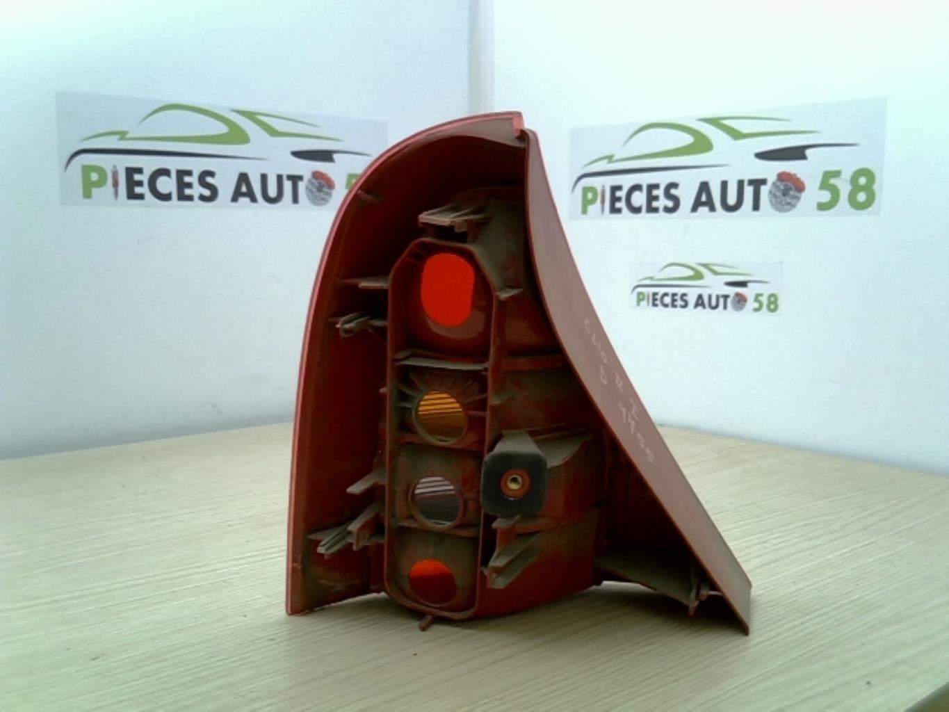 Feu arriere principal droit (feux) RENAULT CLIO 2 PHASE 1 Essence - 1