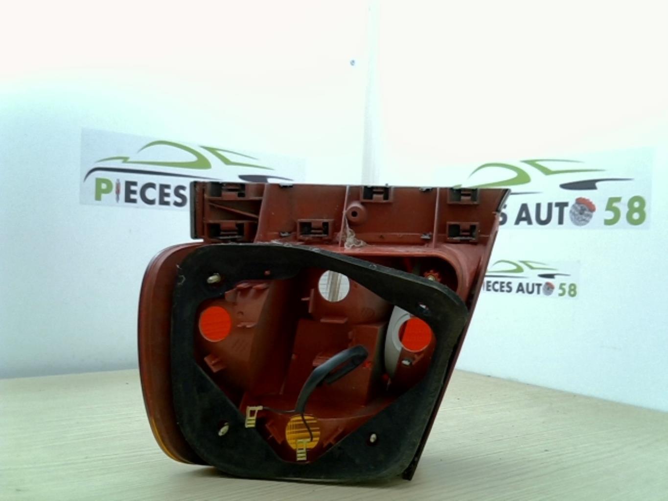 Feu arriere principal gauche (feux) AUDI A4 1 PHASE 1  - 1