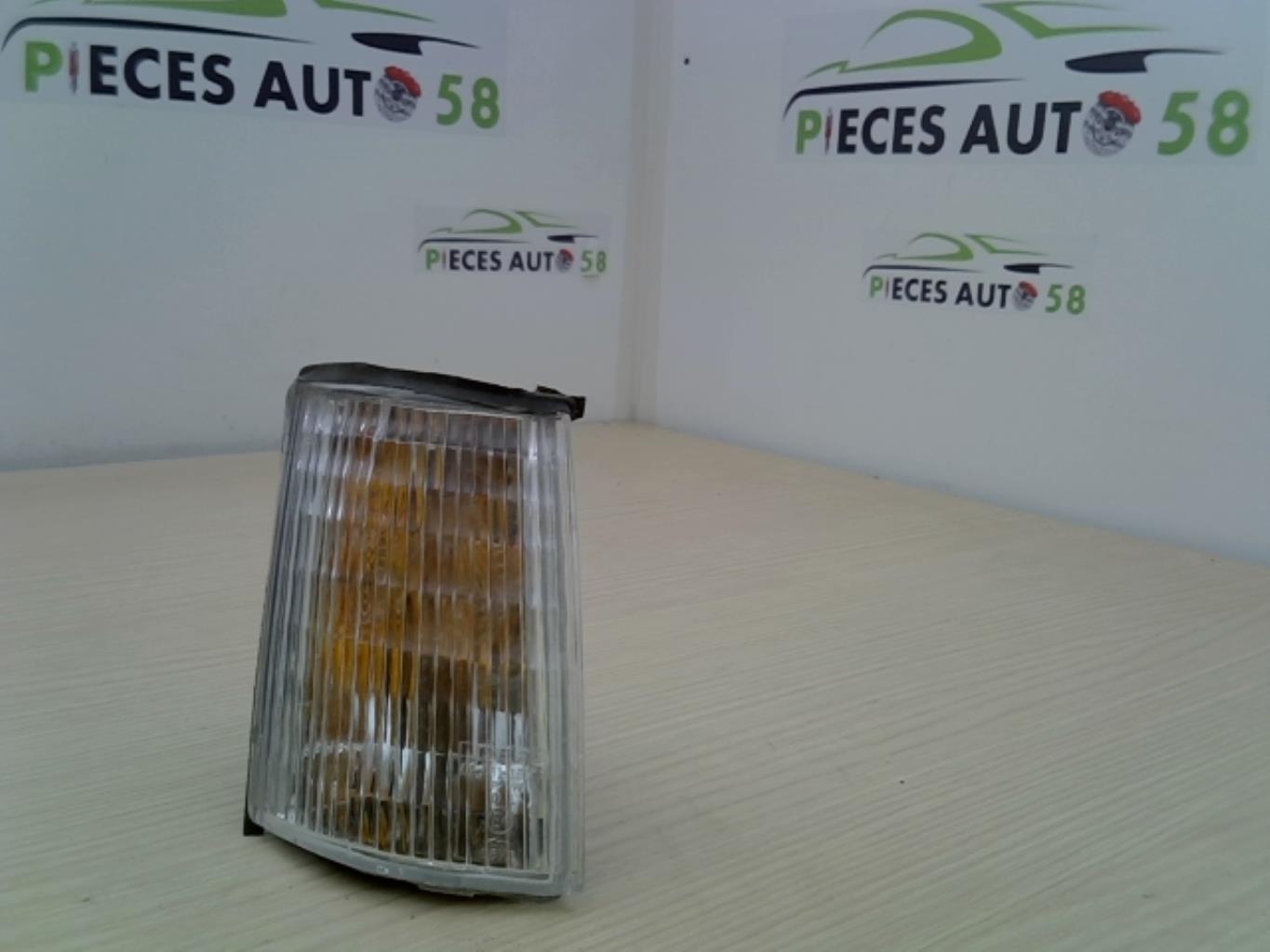 Optique avant secondaire droit (feux)(clignotant) RENAULT R21 PHASE 1  - 1