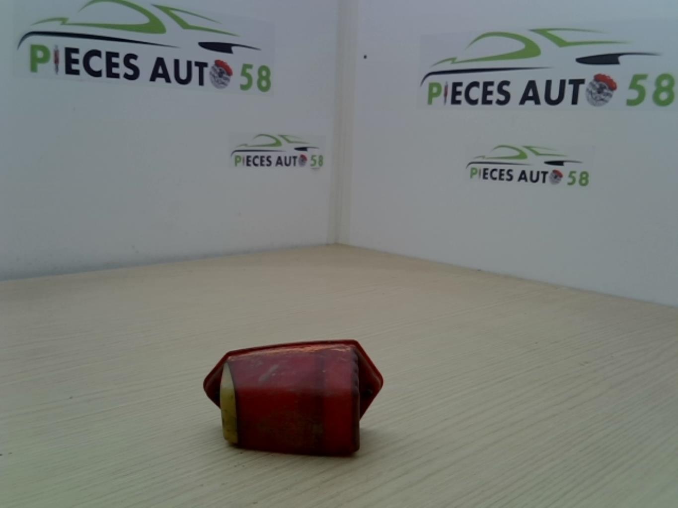 Cabochon arriere droit CITROEN 2CV  - 1