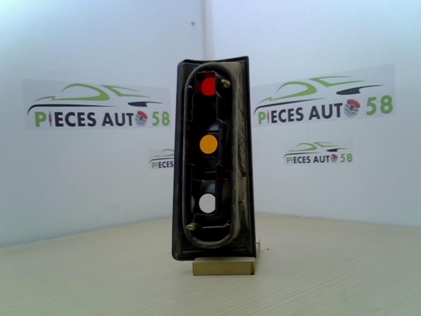 Feu arriere principal droit (feux) RENAULT EXPRESS  - 1