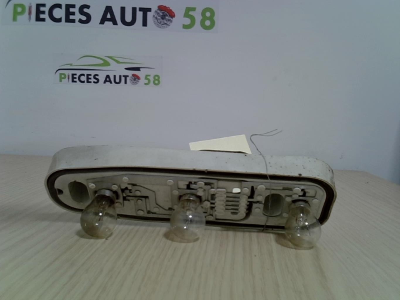 Platine feu arriere droit RENAULT TWINGO 1  - 1