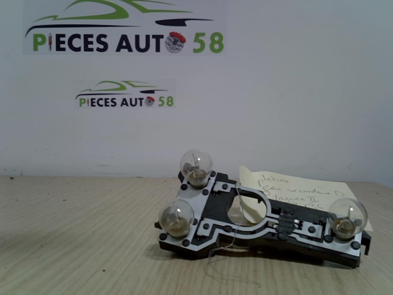 Platine feu arriere droit RENAULT LAGUNA 2  - 1