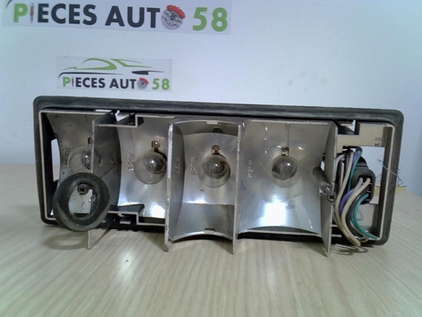 Platine feu arriere droit RENAULT ESPACE 1  - 1