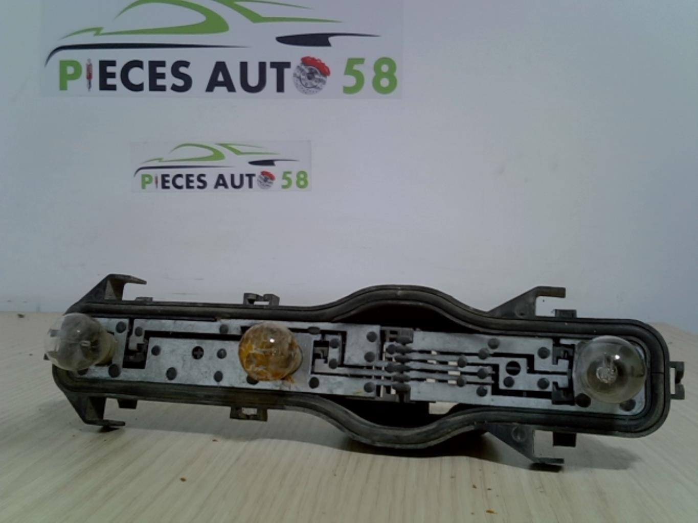Platine feu arriere droit RENAULT MEGANE 2  - 1