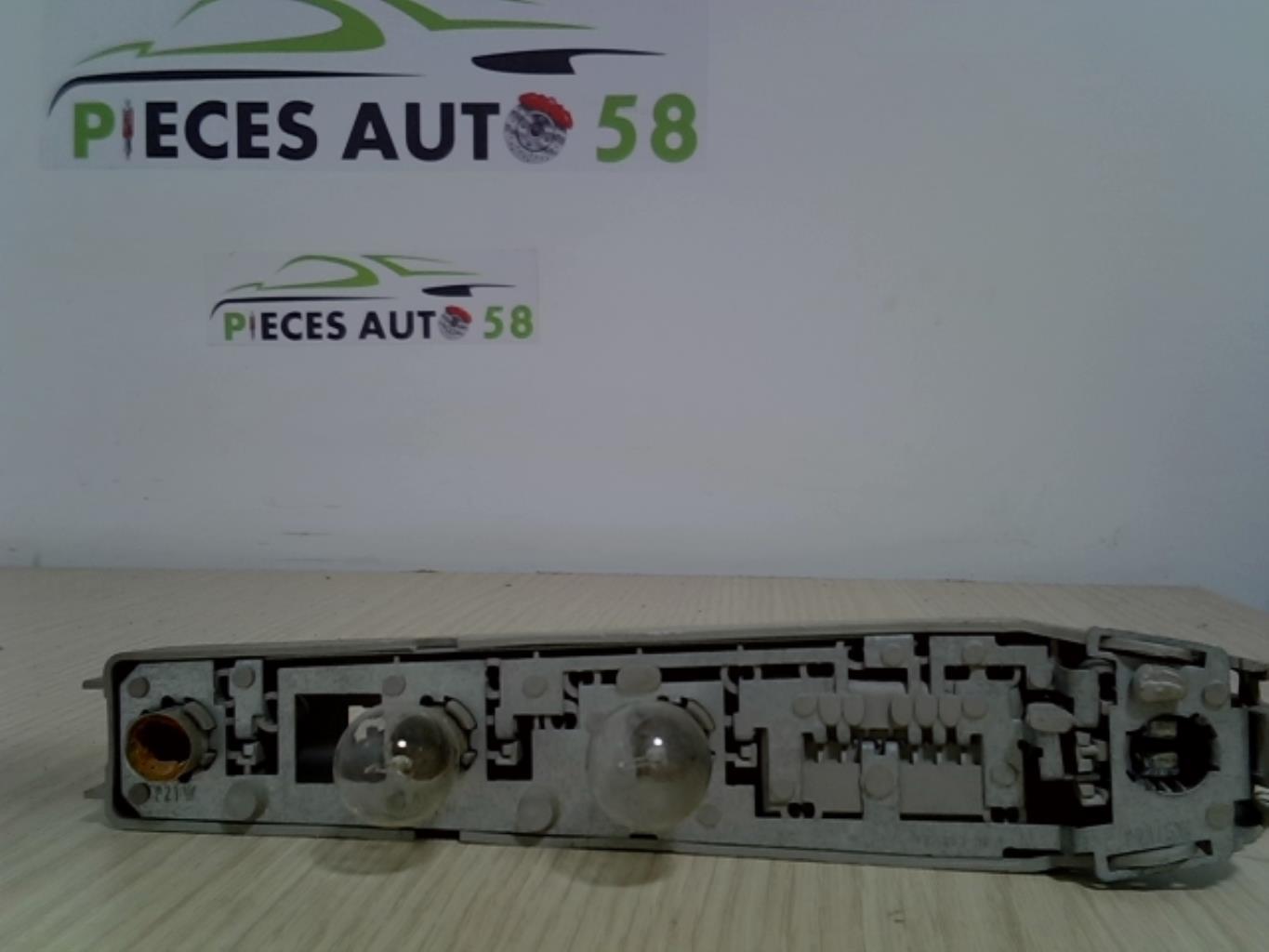 Platine feu arriere gauche FORD ESCORT 2  - 1