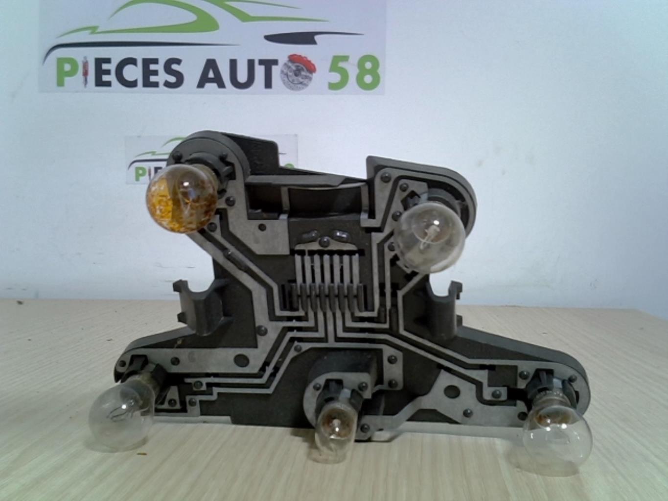 Platine feu arriere gauche RENAULT MEGANE 2  - 1
