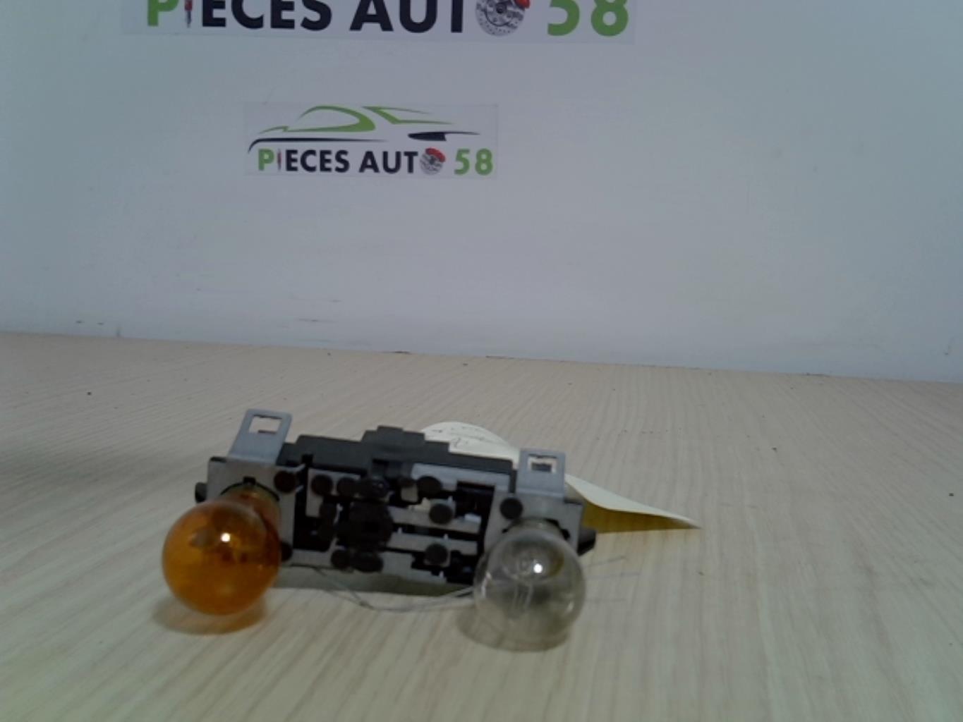Platine feu arriere gauche RENAULT VEL SATIS PHASE 1 Diesel - 1