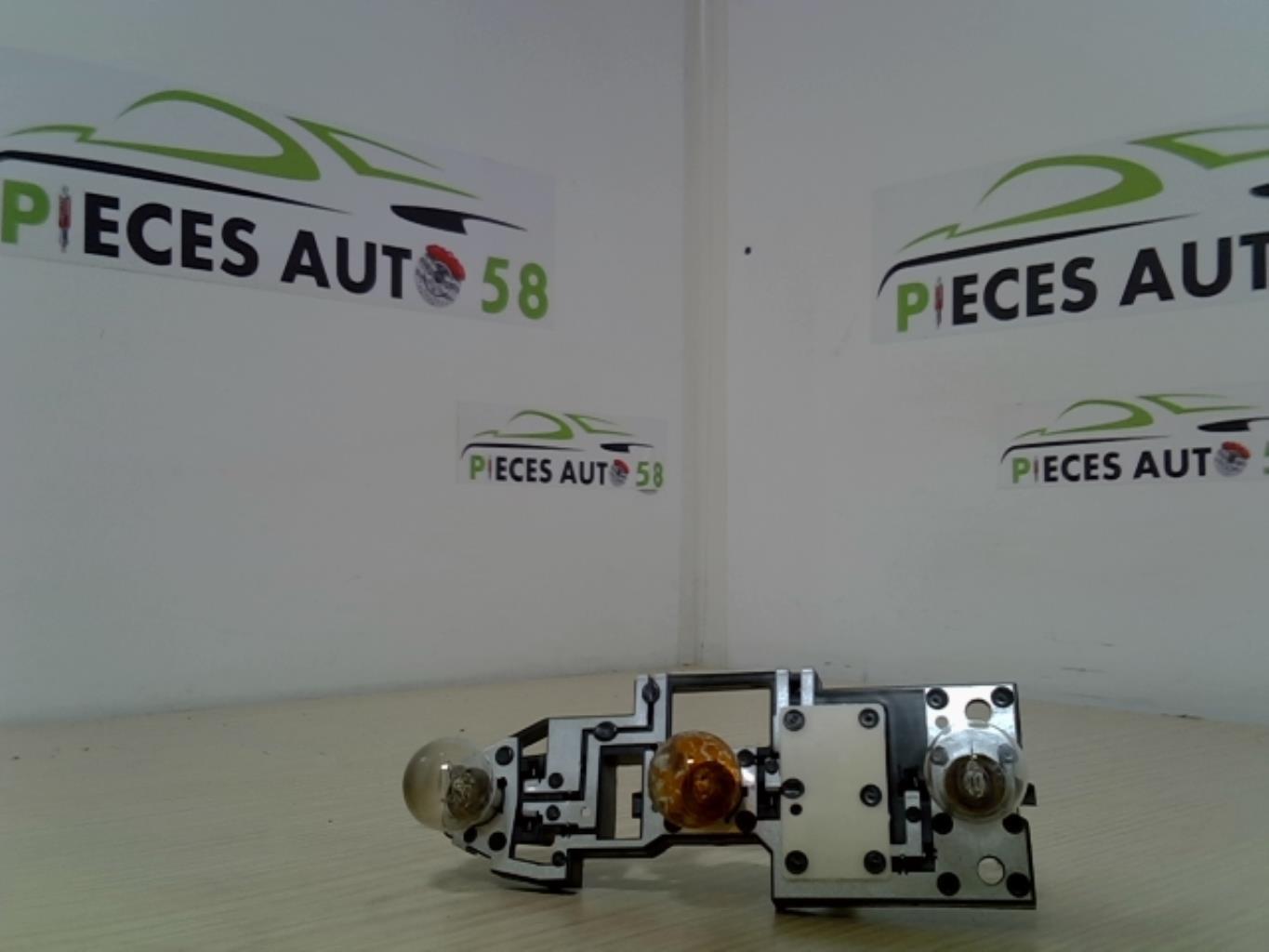 Platine feu arriere gauche CITROEN C5 2  - 1