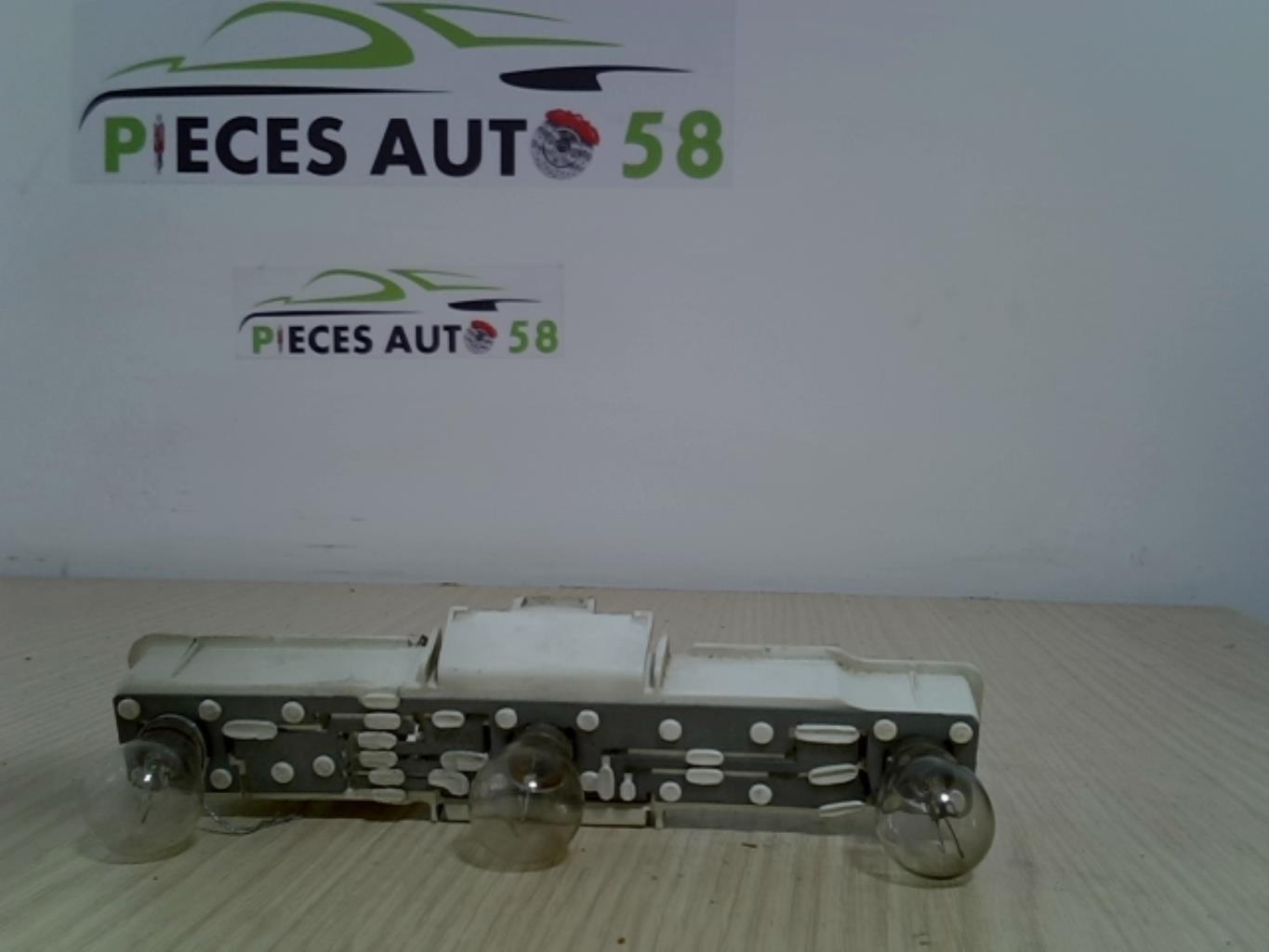 Platine feu arriere gauche RENAULT EXPRESS  - 1