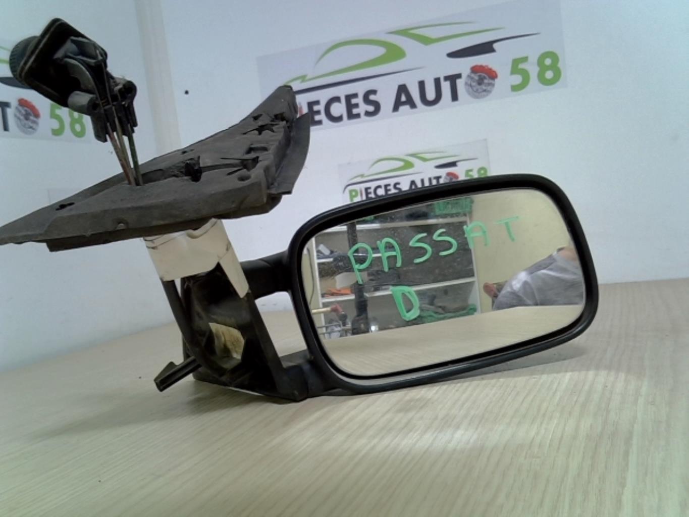 Retroviseur droit VOLKSWAGEN PASSAT 3  - 1