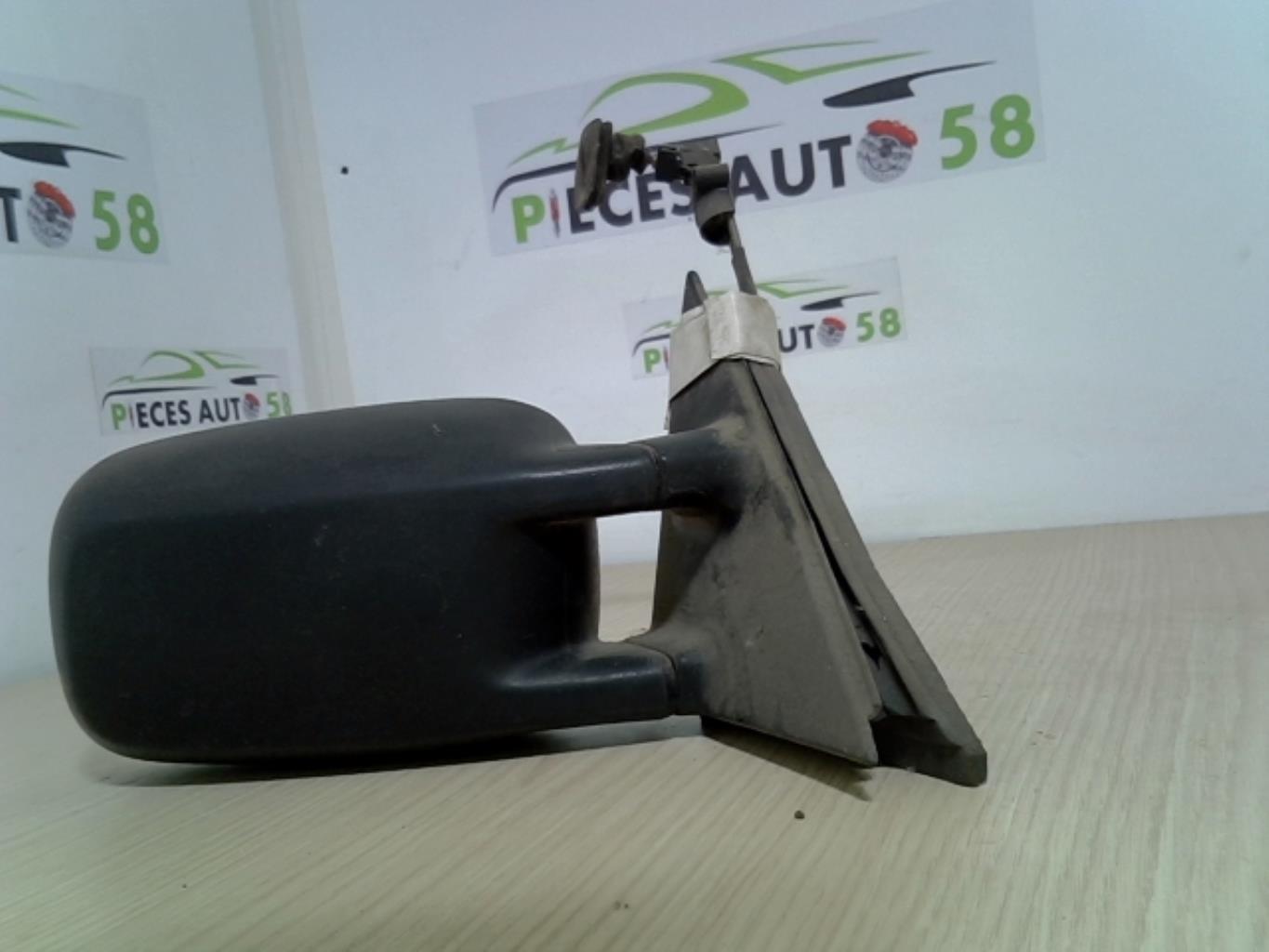Retroviseur droit VOLKSWAGEN PASSAT 3  - 1