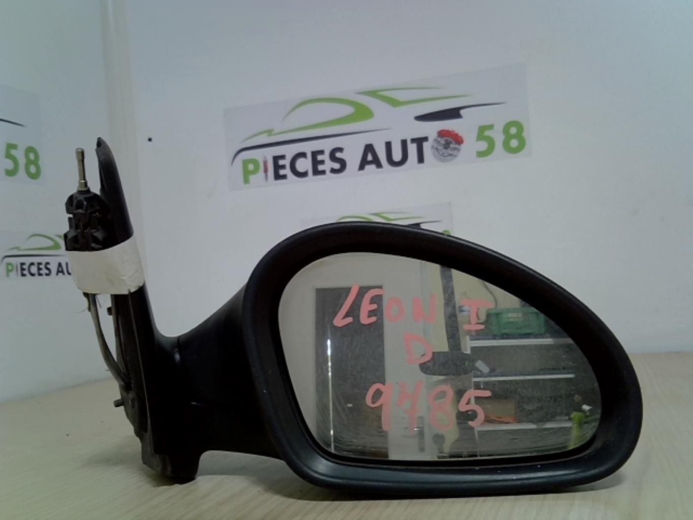 Retroviseur droit SEAT LEON 1 Diesel - 1
