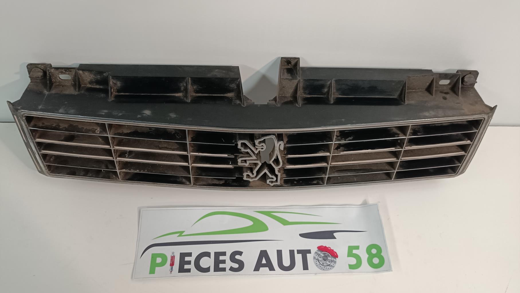 Calandre PEUGEOT 305 PHASE 2  - 1
