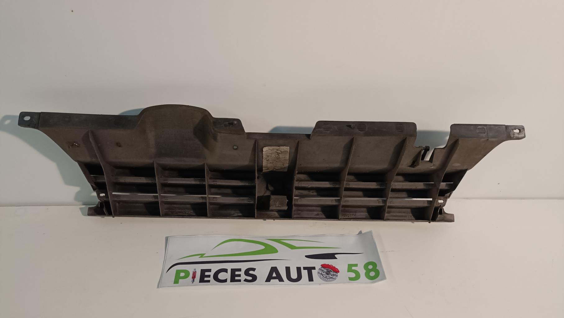 Calandre PEUGEOT 405 PHASE 1  - 1