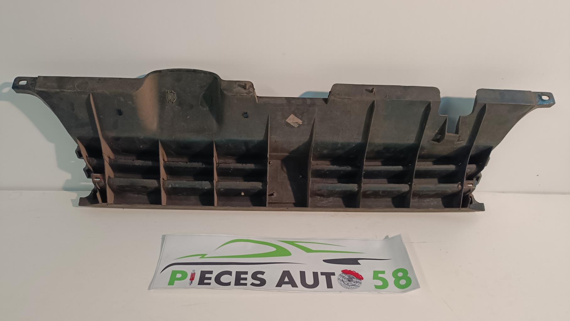 Calandre PEUGEOT 405 PHASE 1  - 1