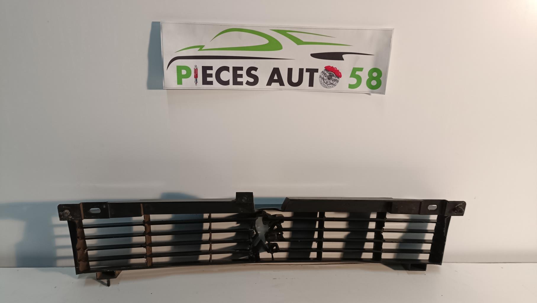 Calandre PEUGEOT 305 PHASE 2  - 1