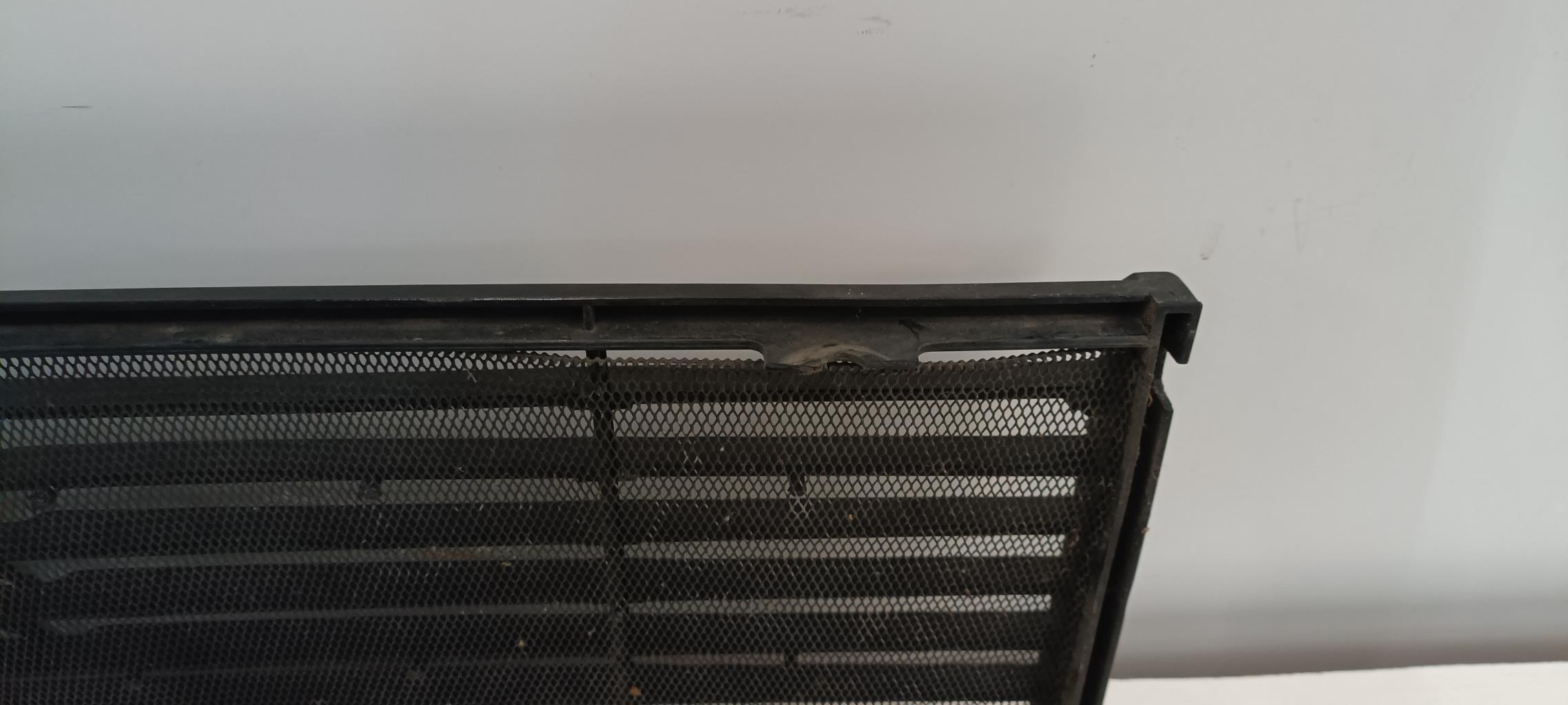 Calandre CITROEN LNA  - 1