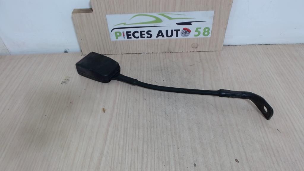 Attache ceinture avant gauche RENAULT R21  - 1
