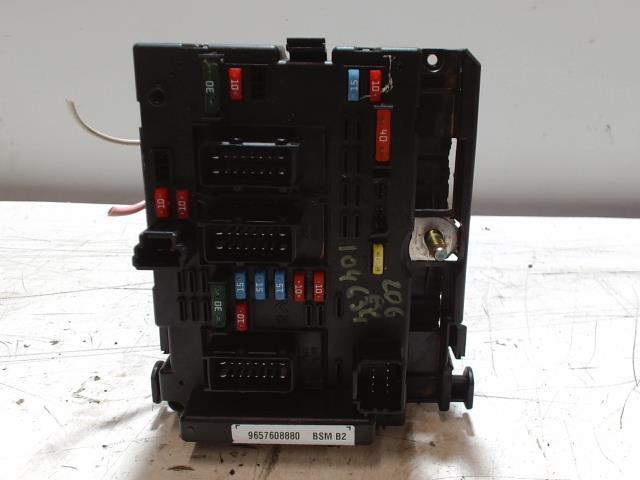 Boitier servitude moteur (BSM) PEUGEOT 206 PHASE 2 Diesel - 1