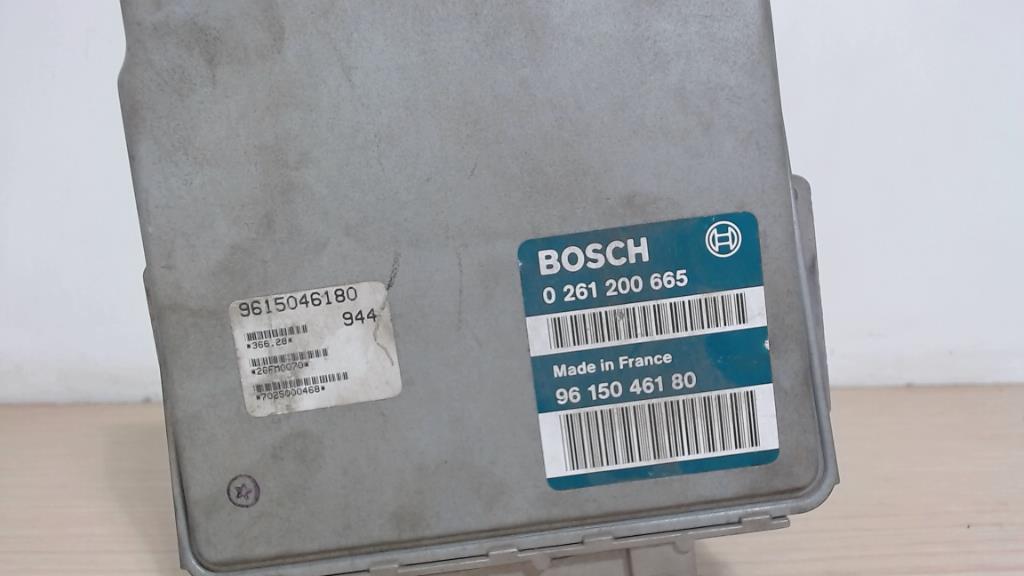 Calculateur CITROEN XANTIA PHASE 1 Essence - 1