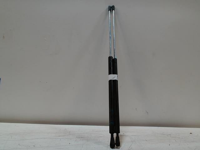 Verin de coffre RENAULT SUPER 5 Essence - 1