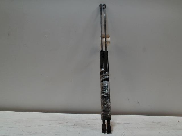 Verin de coffre RENAULT SUPER 5 Essence - 1
