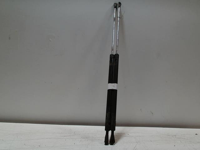Verin de coffre RENAULT SUPER 5 Essence - 1