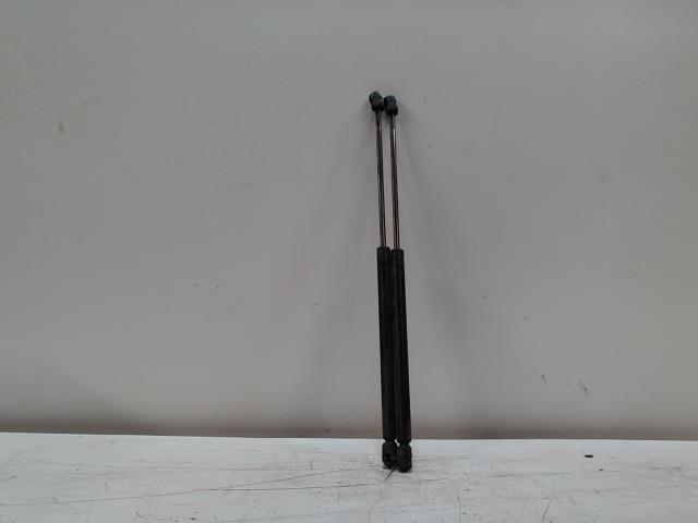 Verin de coffre VOLKSWAGEN GOLF Diesel - 1