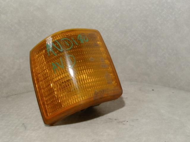 Optique avant secondaire droit (feux)(clignotant) AUDI 80 1  - 1
