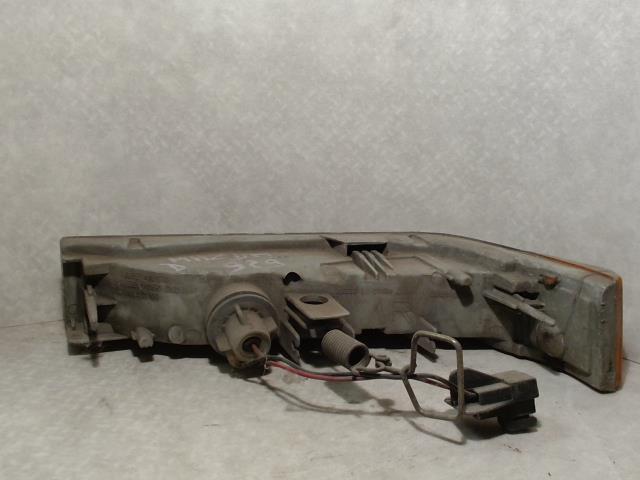 Optique avant secondaire droit (feux)(clignotant) MAZDA 929 1 Essence - 1