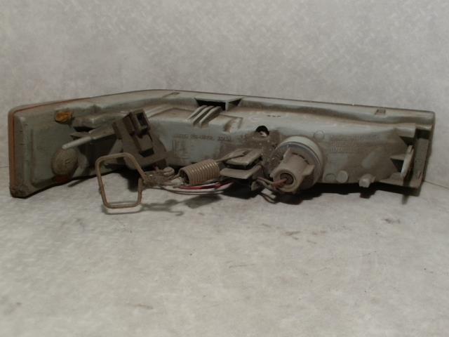 Optique avant secondaire gauche (feux)(clignotant) MAZDA 929 1 Essence - 1