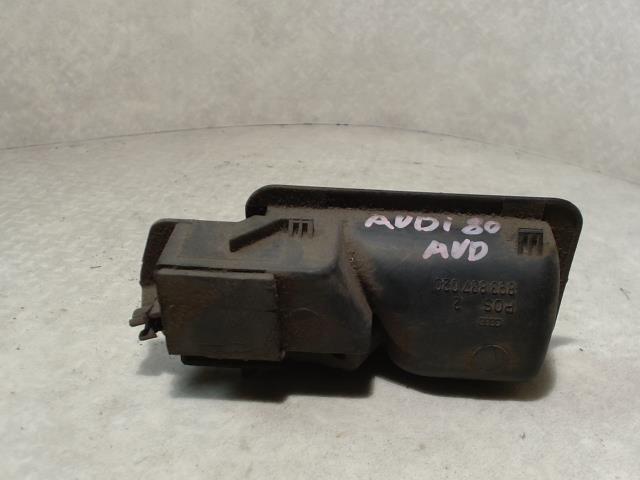 Poignee interieur arriere droit AUDI 80 1  - 1