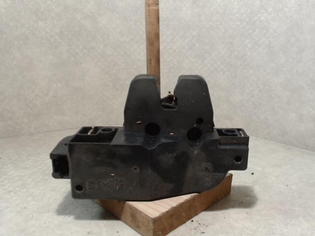 Serrure de hayon PEUGEOT 307 PHASE 1 Diesel - 1