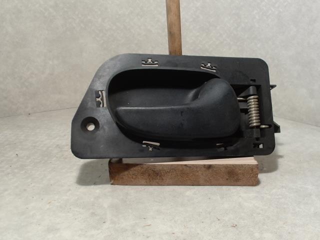 Poignee interieur avant droit RENAULT LAGUNA 2 PHASE 1 Diesel - 1