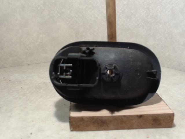 Poignee interieur avant droit RENAULT CLIO 3 PHASE 2 Diesel - 1