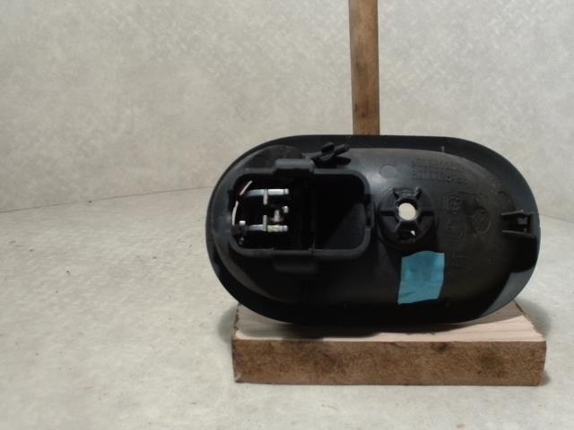Poignee interieur avant droit RENAULT MEGANE 2 PHASE 2 Diesel - 1