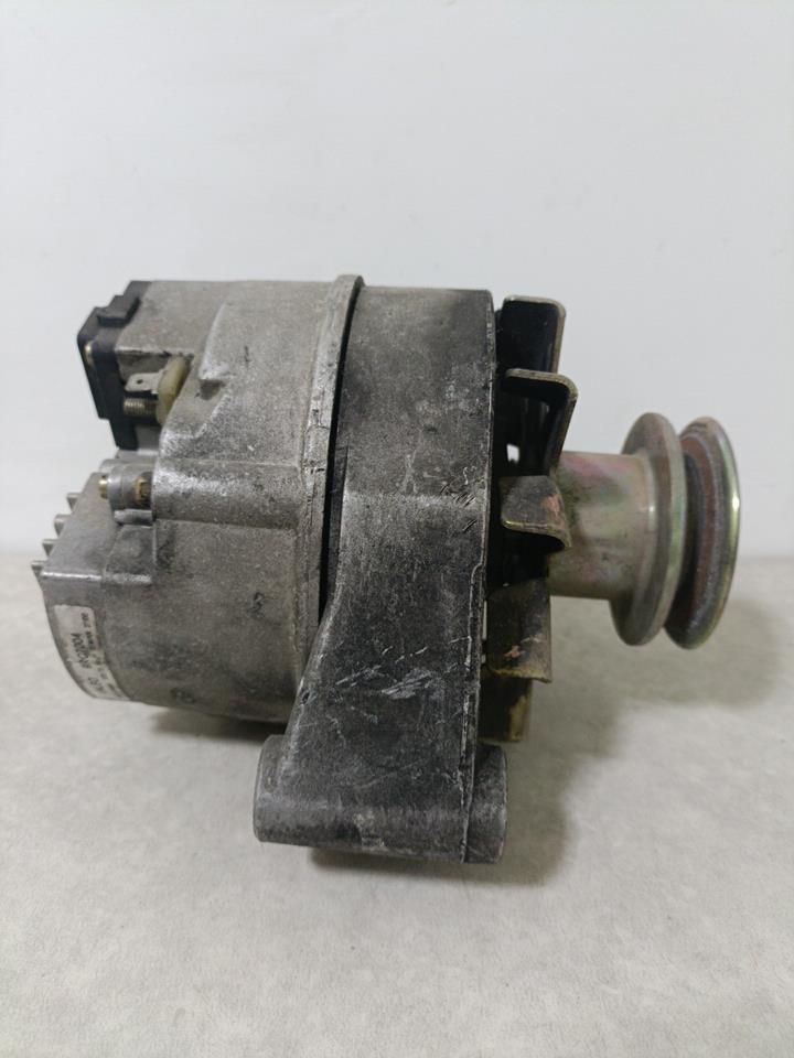 Alternateur AUDI 80 1 PHASE 2 Essence - 1