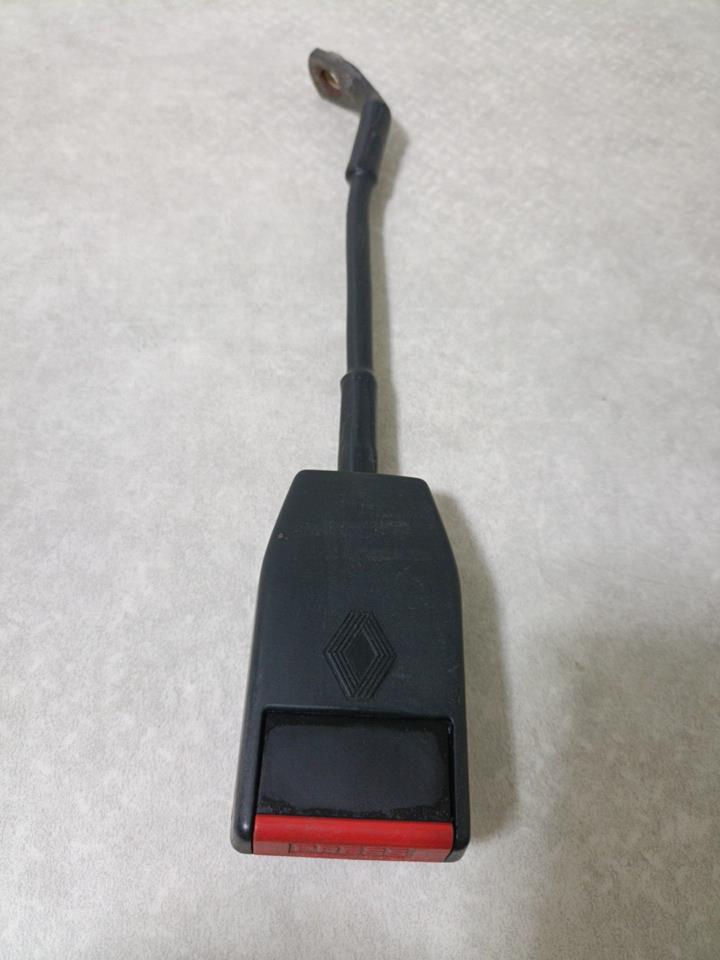 Attache ceinture avant droit RENAULT R4 Essence - 1