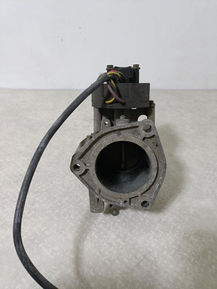 Boitier papillon RENAULT R25 PHASE 1 Essence - 1