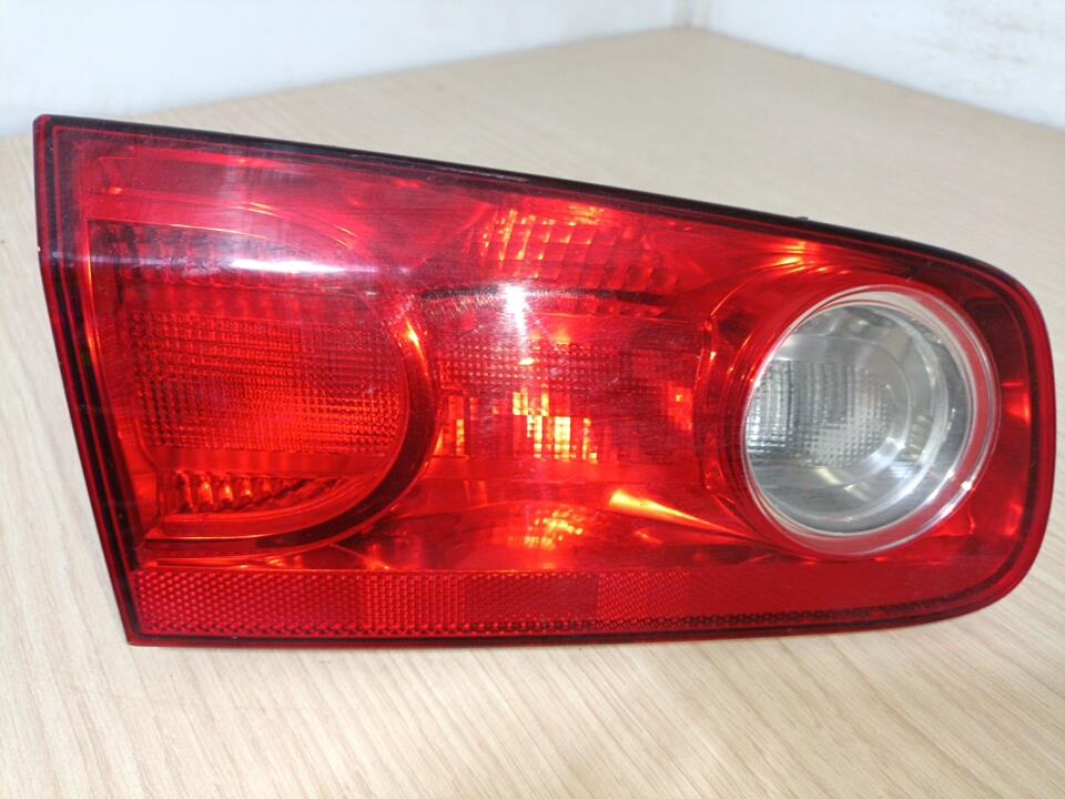 Feu arriere secondaire gauche (feux) RENAULT LAGUNA 2 PHASE 2 Diesel - 1
