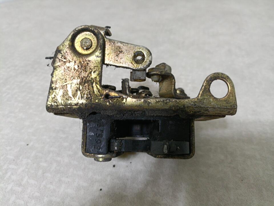 Serrure avant droit OPEL CORSA A PHASE 1 Essence - 1