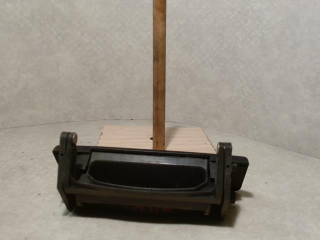 Poignee porte arriere droit RENAULT R9 Essence - 1