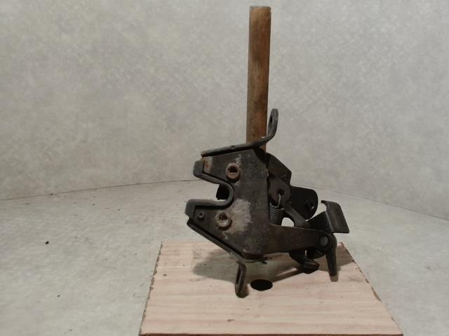 Serrure de hayon FORD ESCORT 4 Diesel - 1