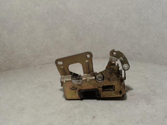 Serrure arriere droit RENAULT SUPER 5 Essence - 1