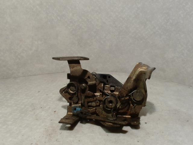 Serrure avant droit PEUGEOT 505 Diesel - 1